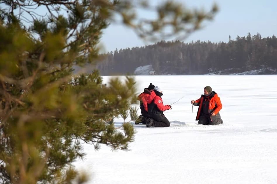 Yrityspilkkiretki ja talvikalastus Suomenlahden upeissa saaristo- ja rannikkomaisemissa 2