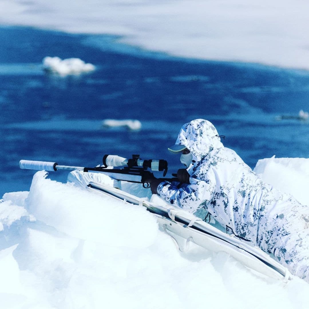 Seal Hunting from a Driftwood Hide in the Rahe Archipelago 2